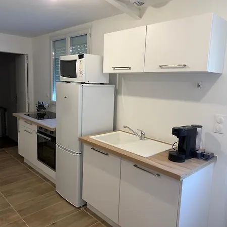 Maisonnette De 40 M2 *